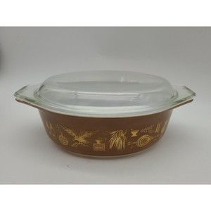 Pyrex Early American Oval Casserole Bowl Dish Gold Brown 043 1 1/2 Quart Lid